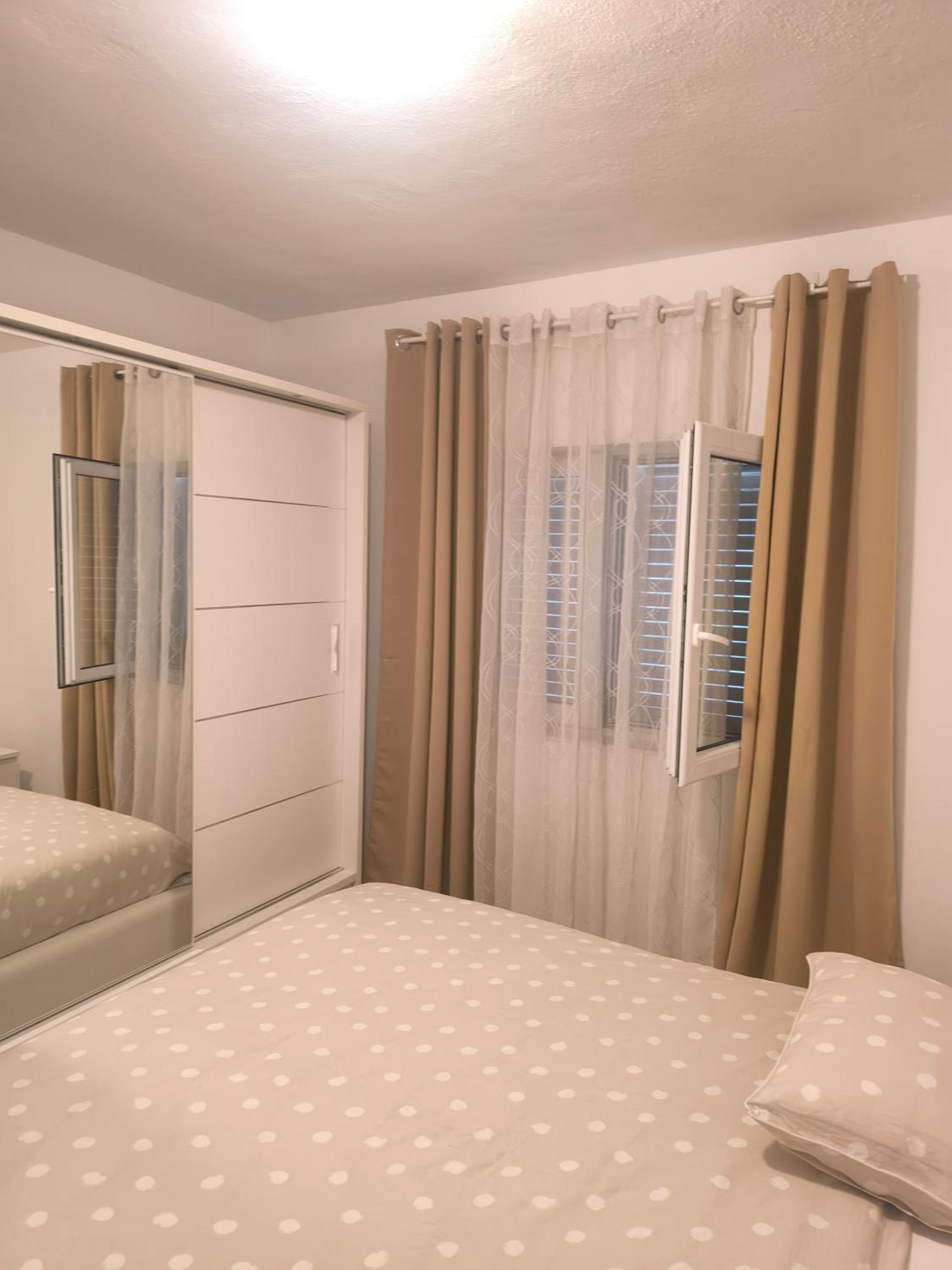 Apartman Rex Svinisce Номер фото