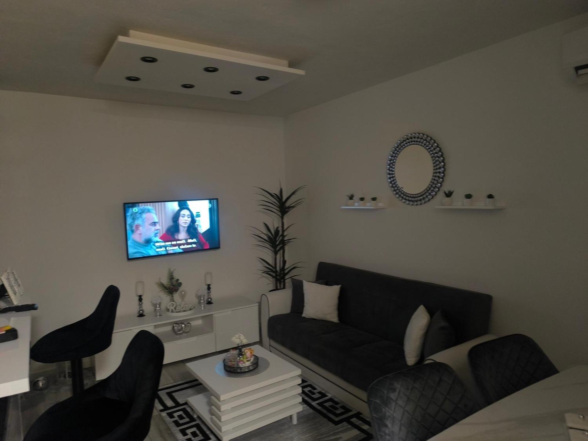 Apartman Rex Svinisce Екстер'єр фото
